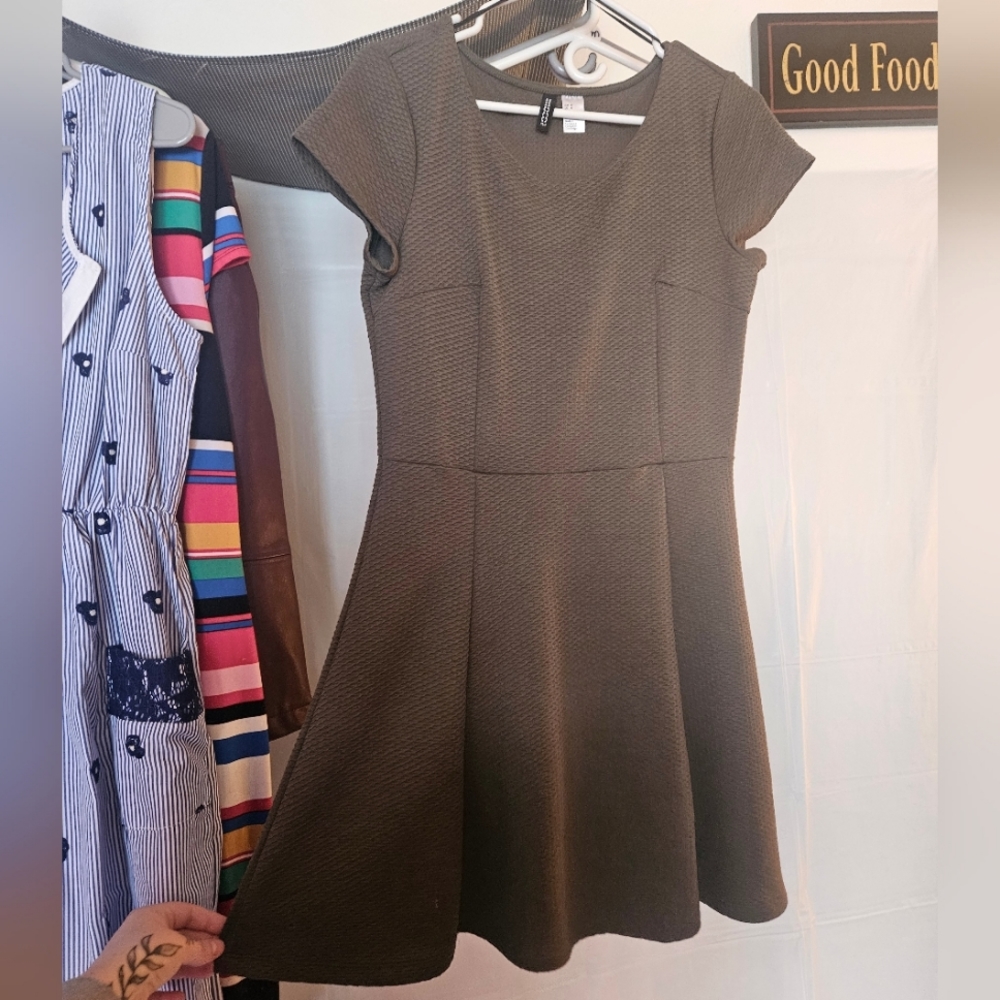 Form fitting olive green